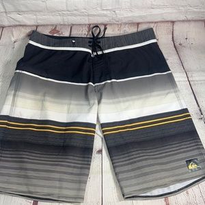 Mens Quiksilver Board Swim Shorts 🩳